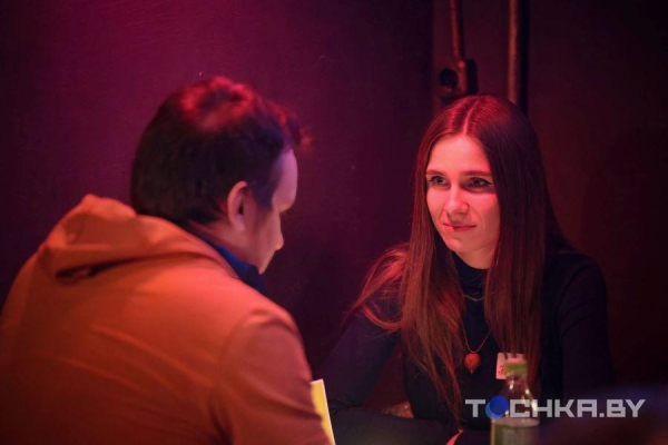 Жениться нельзя быть одиноким: как Минск привыкает к быстрым свиданиям Жениться нельзя быть одиноким: как Минск привыкает к быстрым свиданиям