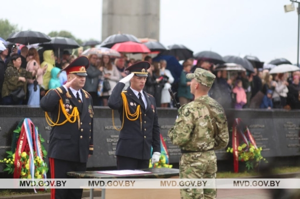 Торжественная присяга прошла в Брестской крепости. Видео и фото Торжественная присяга прошла в Брестской крепости. Видео и фото