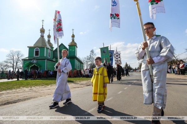 Уникальный старинный обряд прошёл в Брестской области. Фоторепортаж Уникальный старинный обряд прошёл в Брестской области. Фоторепортаж