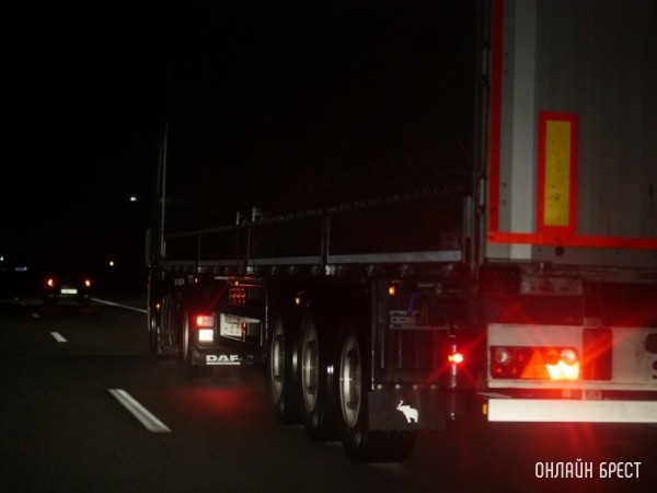 МИД рассказал о белорусских дальнобойщиках в Украине