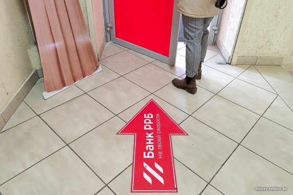 Решили купить $10 тысяч в обменнике. Как думаете, удалось?