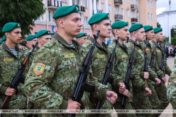 Как прошло празднование Дня пограничника в Бресте. Фоторепортаж Как прошло празднование Дня пограничника в Бресте. Фоторепортаж