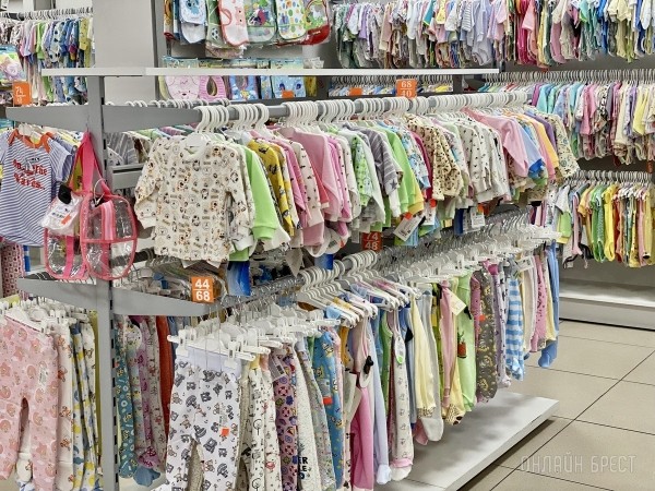 День защиты детей – еще один повод порадовать свое чадо крутыми подарками из «Детского мира» на Советской в Бресте. Фотообзор ассортимента