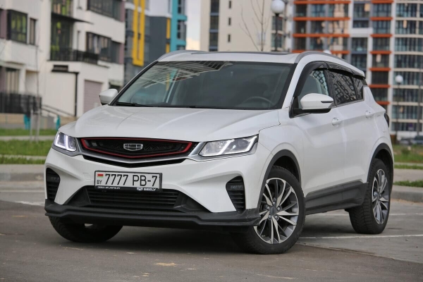 $3 000 за пять семёрок. Пообщались с владельцами «блатных» номеров