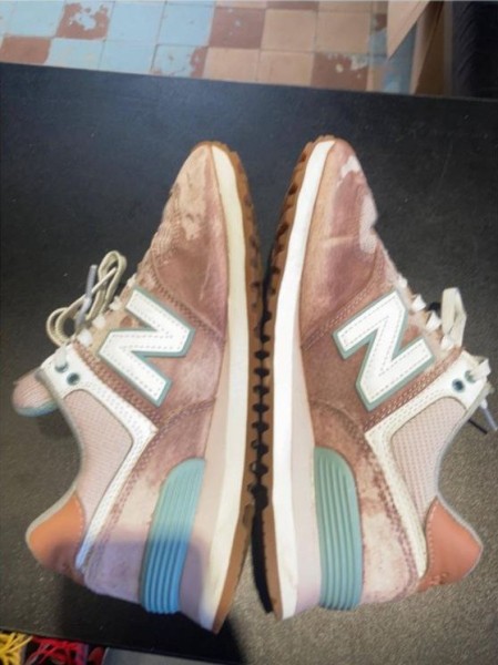 Отдала кроссовки за 600 рублей на чистку, а их там «убили»? Рассматриваем спор мастерской и клиентки Отдала кроссовки за 600 рублей на чистку, а их там «убили»? Рассматриваем спор мастерской и клиентки