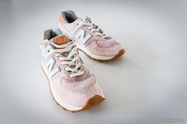 Отдала кроссовки за 600 рублей на чистку, а их там «убили»? Рассматриваем спор мастерской и клиентки Отдала кроссовки за 600 рублей на чистку, а их там «убили»? Рассматриваем спор мастерской и клиентки