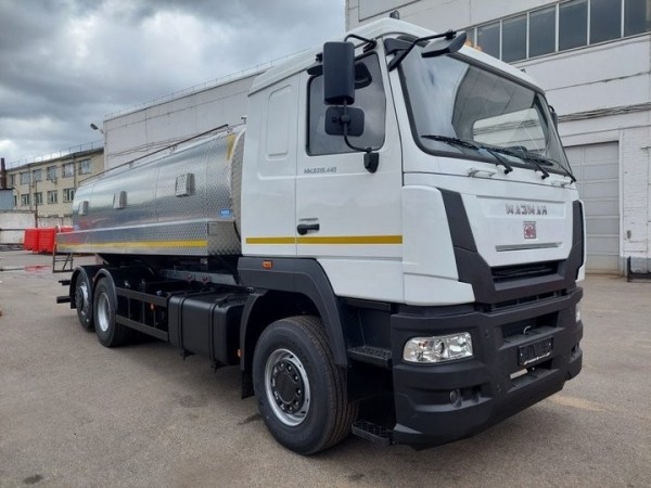 Белорусские конструкторы разработали машину для перевозки молока и показали новинку