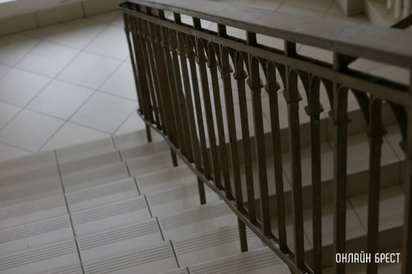 Белорусы получают первые извещения о налоге на квартиру: как его оплатить?