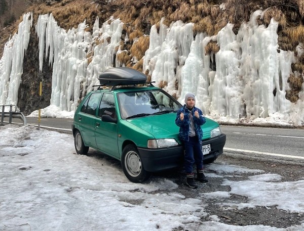 «Средняя зарплата у автослесаря — €1 200. Но после обеда все спят». Выгодно ли белорусу работать на СТО в Испании