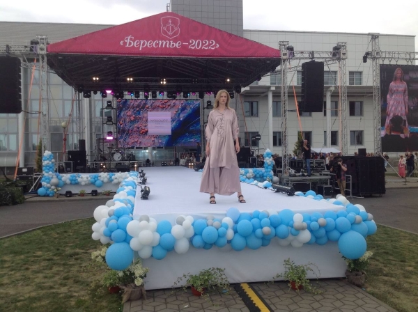 В Бресте стартовал первый фестиваль моды и стиля «LookБуг»