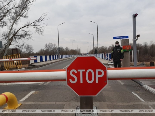 В МВД прокомментировали законопроект о новшествах выезда за границу В МВД прокомментировали законопроект о новшествах выезда за границу