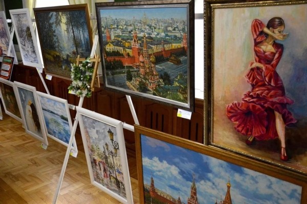 В Бресте открылась художественная выставка «От Москвы до Бреста»