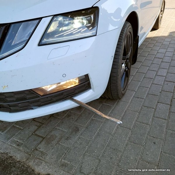 Монтажка в кузов и камни в стекло. Получилось ли добиться компенсации? Монтажка в кузов и камни в стекло. Получилось ли добиться компенсации?