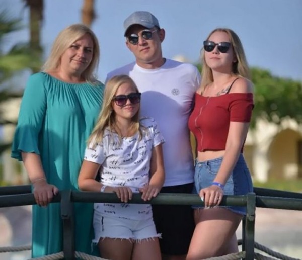 Семья из Беларуси разбилась на Lada. Выжившую пассажирку не могут привезти домой Семья из Беларуси разбилась на Lada. Выжившую пассажирку не могут привезти домой