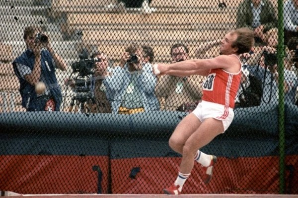 Попробуй догони: 5 рекордов СССР, которые до сих пор не побиты Попробуй догони: 5 рекордов СССР, которые до сих пор не побиты