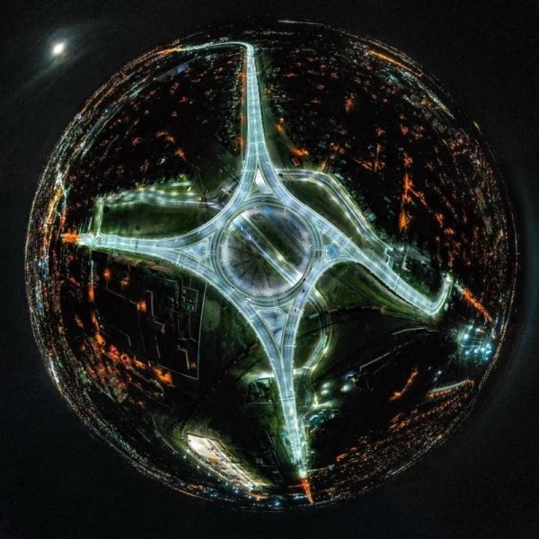 «Мне сверху видно всё». Васька-Пилот – о любимых местах в Бресте, вдохновении и двориках на Советской