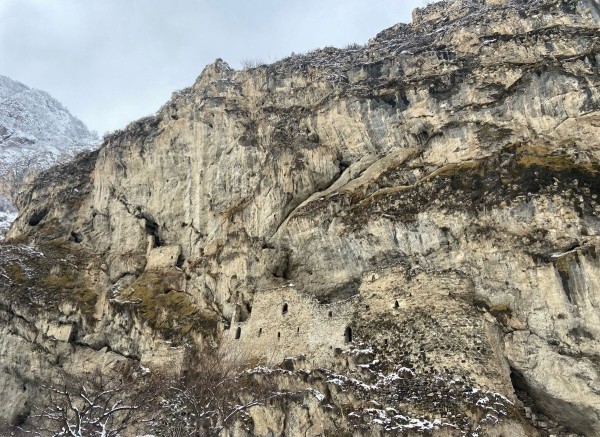 В Грузию на 18-летнем «Мерсе». Белорусы провели в Тбилиси два месяца и делятся впечатлениями