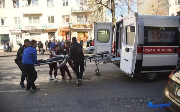 Страшная авария в центре Барановичей. Мотоциклиста увезли в реанимацию Страшная авария в центре Барановичей. Мотоциклиста увезли в реанимацию