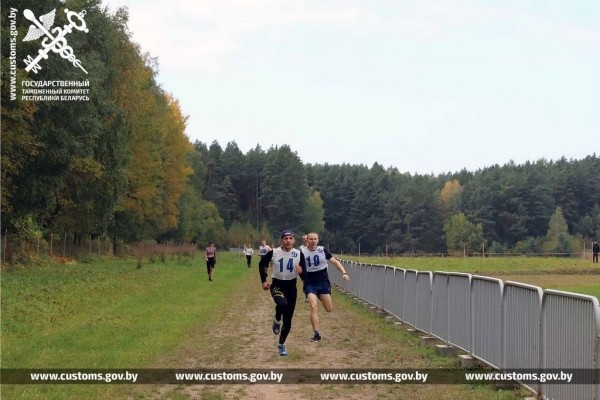 Команда Брестской таможни выиграла чемпионат таможенных органов по легкоатлетическому кроссу Команда Брестской таможни выиграла чемпионат таможенных органов по легкоатлетическому кроссу
