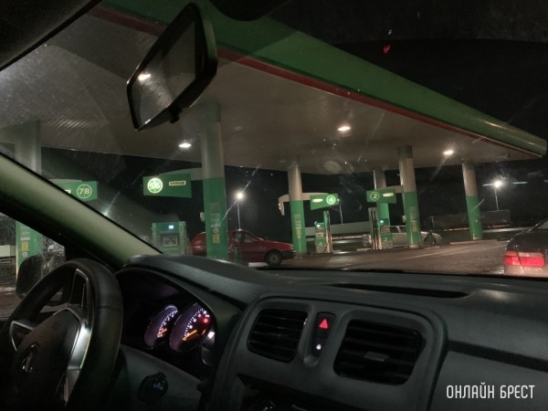 Опасно ли в холода заливать в машину летний бензин?