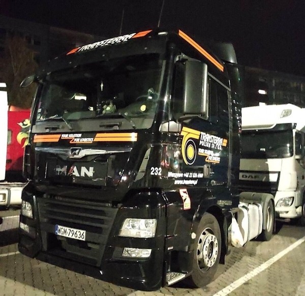 Наташа рулит. Откровения дальнобойщицы из Беларуси о буднях &laquo;неженской&raquo; профессии