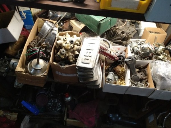 Расписки вместо автозапчастей. Белорус обманул почти сотню человек на 234 тыс. рублей