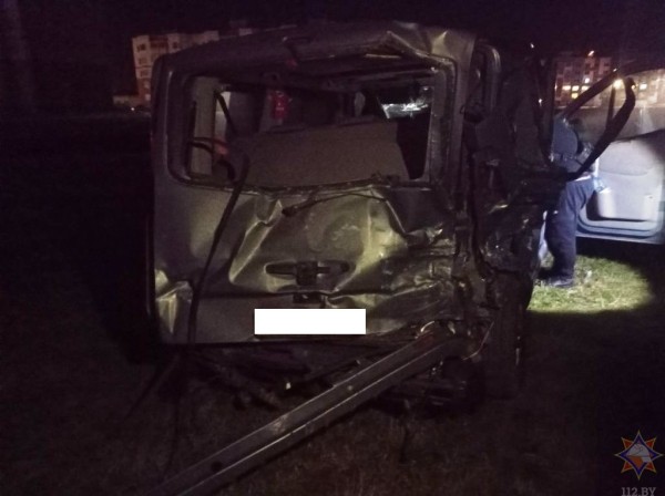 Две легковушки и микроавтобус столкнулись на М10 в Ивановском районе