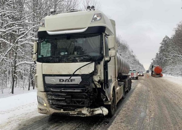 Жесткое ДТП произошло на трассе М10
