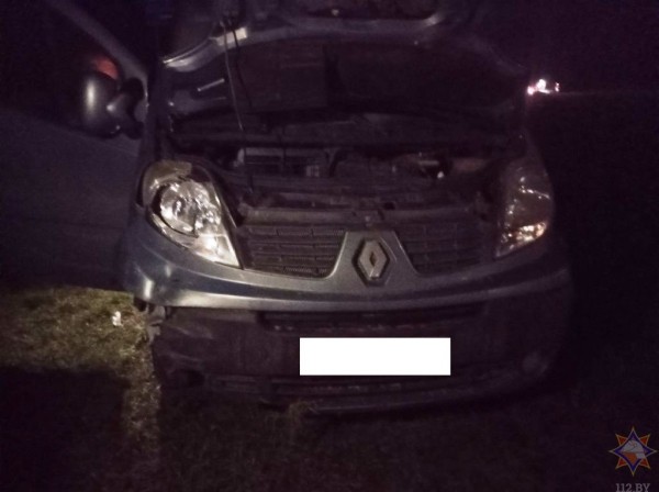 Две легковушки и микроавтобус столкнулись на М10 в Ивановском районе