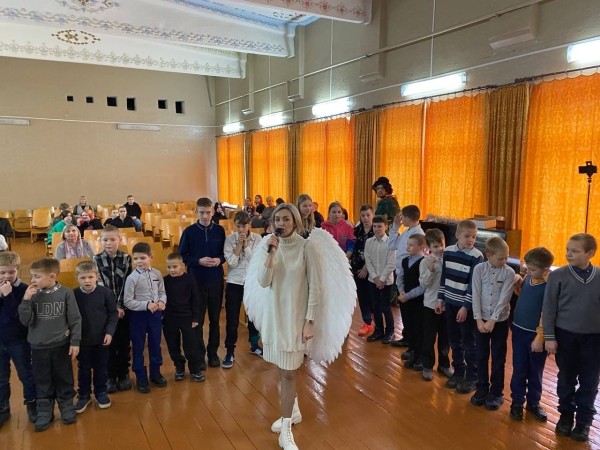 Волонтеры ПСО «Ангел» (Брестский регион) с благотворительной миссией посетили детей Молчадской школы-интерната. Как это было?