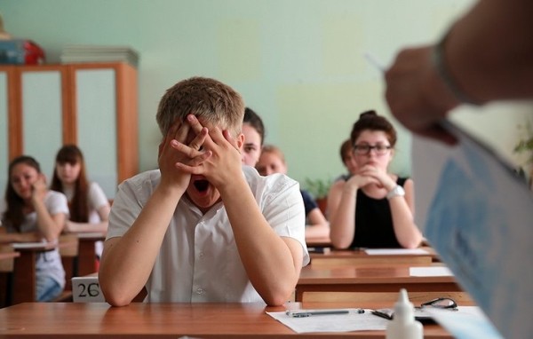 В Минобразования рассказали, кого освободят от ЦЭ