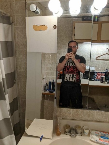 За момент до трагедии: на фото показали случаи невероятного везения