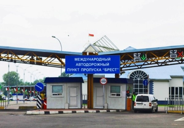 Пограничники о ситуации в пункте пропуска «Брест»: существенного роста пассажиропотока пока нет Пограничники о ситуации в пункте пропуска «Брест»: существенного роста пассажиропотока пока нет