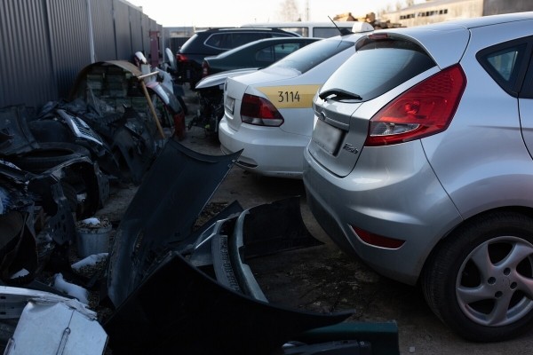 Белоруска попала в ДТП и согласилась на «Европротокол». Выплат на ремонт не хватало. Что делать?