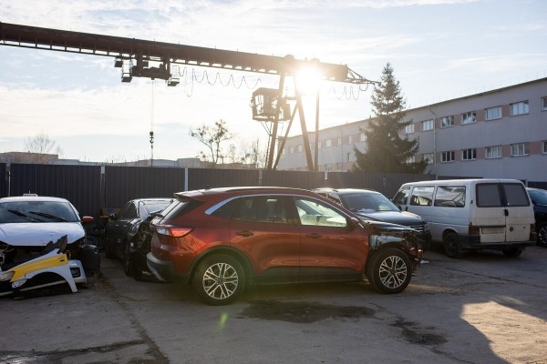 Белоруска попала в ДТП и согласилась на «Европротокол». Выплат на ремонт не хватало. Что делать?