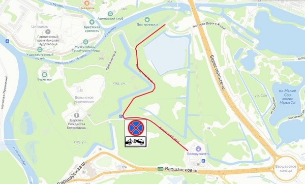 На границе в Бресте взялись за вклинивающихся «ждунов» и установили знак. Поможет?