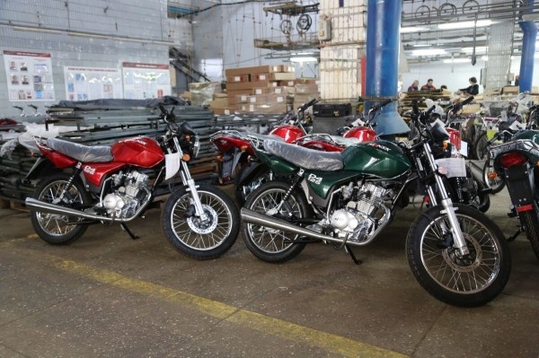 «Выхлопная труба — также своя, белорусская!» Посмотрели на новые M1NSK Hunter 150 и Ranger 200