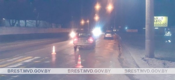 В Бресте 24-летний водитель Ford сбил человека