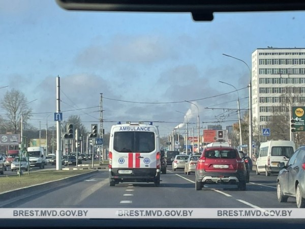 В Бресте ГАИ провела прогон «скорой»