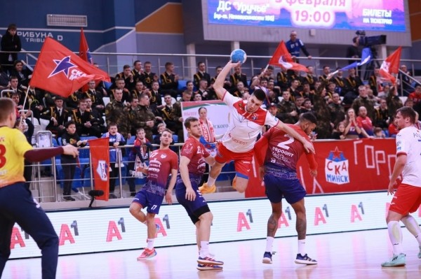 Гандболисты СКА во второй раз обыграли «Мешков Брест» в чемпионате Беларуси