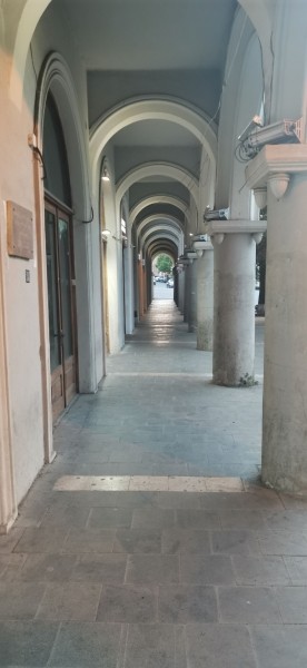 &laquo;Вдоль дороги &mdash; венки и памятники&raquo;. Белорус в одиночку отправился в горы Грузии, где даже страховка не действует