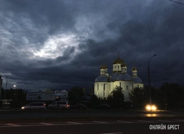 Желтый уровень опасности введен на понедельник в Брестской области