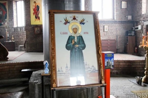 В Брестскую епархию прибыли икона и ковчег с частицей мощей Матроны Московской: когда и в каких храмах к ним можно приложиться