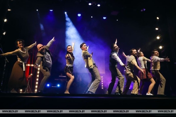 Лучшие постановки Брестского театра драмы отметили специальной премией «Золотая афиша» Лучшие постановки Брестского театра драмы отметили специальной премией «Золотая афиша»