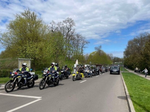 Сегодня в Бресте байкеры открыли мотосезон