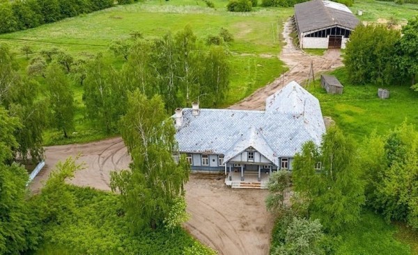 Панский дом за 37 рублей вызвал ажиотаж на аукционе. Никогда не угадаете, во сколько раз выросла цена Панский дом за 37 рублей вызвал ажиотаж на аукционе. Никогда не угадаете, во сколько раз выросла цена