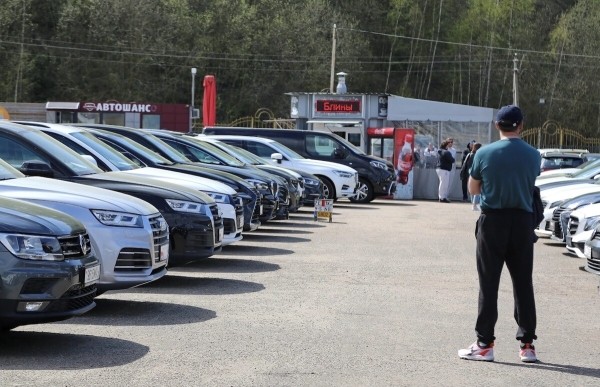 Размер зарплаты — имеет значение? Сколько нужно зарабатывать, чтобы растаможить по льготе Tesla за 50 тысяч евро Размер зарплаты — имеет значение? Сколько нужно зарабатывать, чтобы растаможить по льготе Tesla за 50 тысяч евро