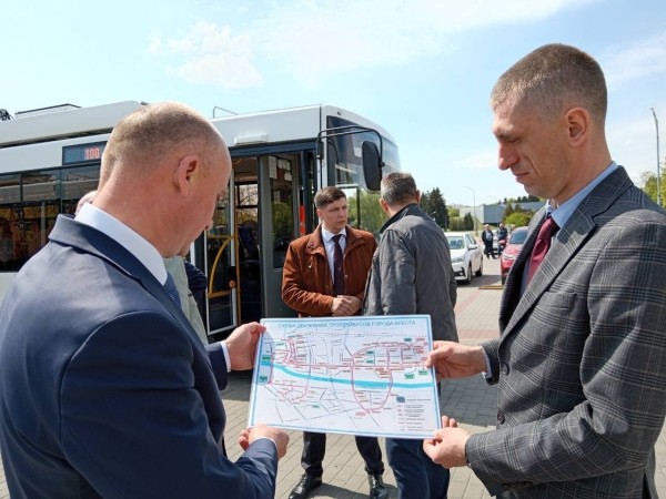 Маршрут №100 «Брестская областная больница – Юго-Запад 1» открыт! Маршрут №100 «Брестская областная больница – Юго-Запад 1» открыт!