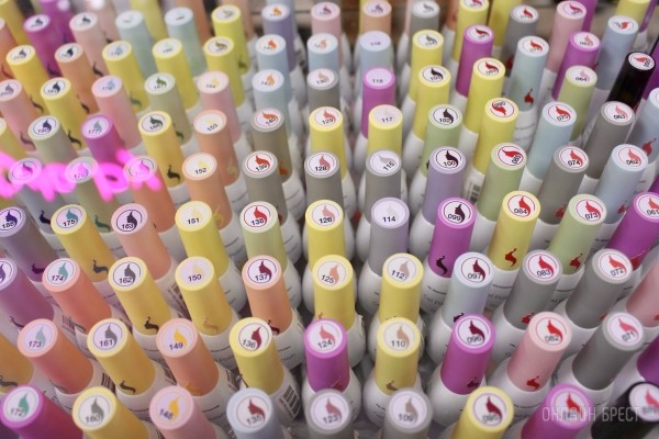 Вот что значит профессиональный уход для волос! Вместе оцениваем большой ассортимент инструментов и косметики в парикмахерском магазине «PROFISTYLE.BY» в Бресте