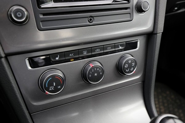 Белорус купил «непроходной» VW Golf, но выставил его на продажу. Чем не понравился 1,2-литровый хетчбэк?